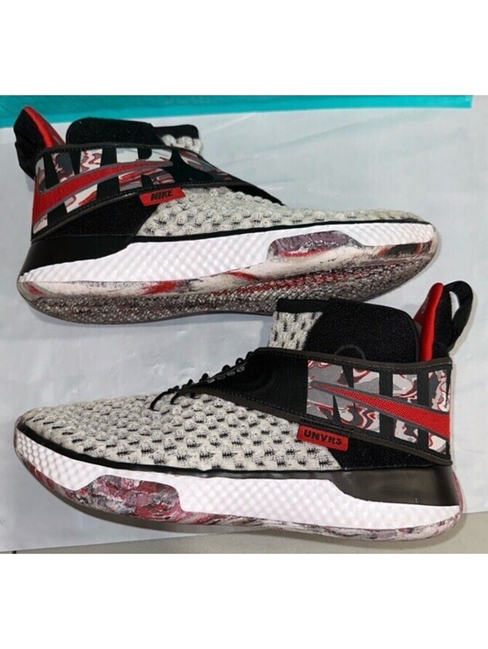 Nike Air Zoom Shoes Mens 7.5 Black Red UNVRS Flyease Sneakers CQ6422-100